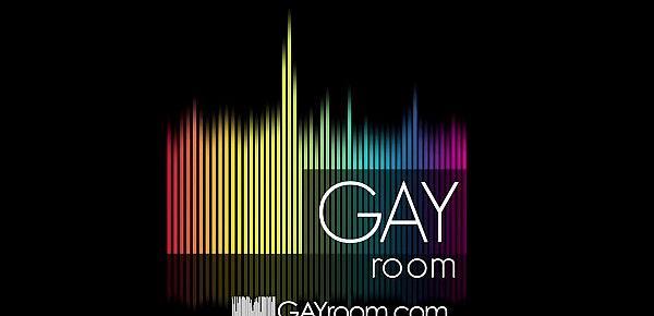  GayRoom - Alex Tanner and Jason Maddox take turns on the fuck train express